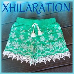 XHILARATION Green Lace Trim Shorts